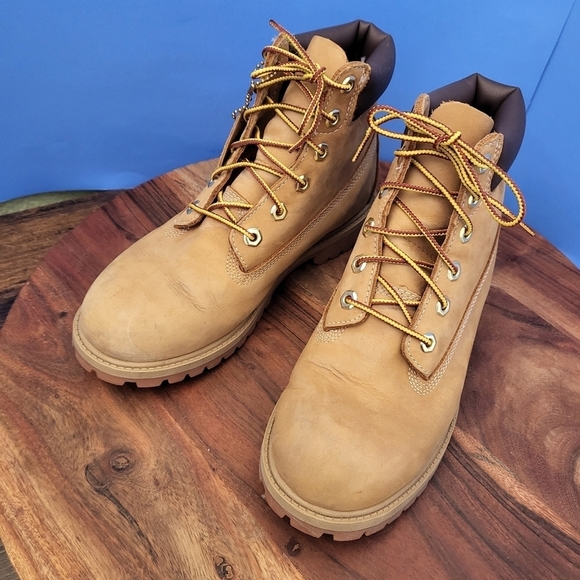 Classic Timberland Waterproof 6" Boots Wheat 12909 Youth 6 (Women's 7.5) - Picture 13 of 13